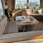 Camping Beech Rise, Primrose Valley, *