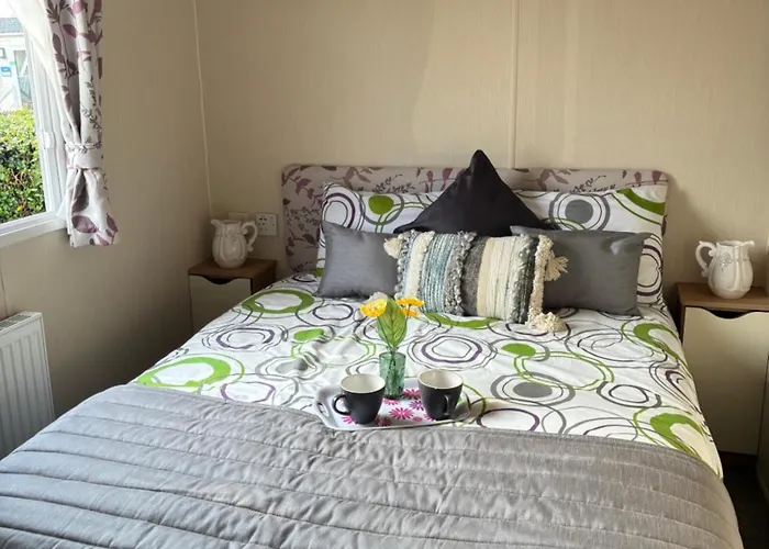 Beech Rise, Primrose Valley, *